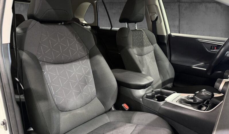 
Toyota RAV4 2.5 Hybrid Active AWD full									