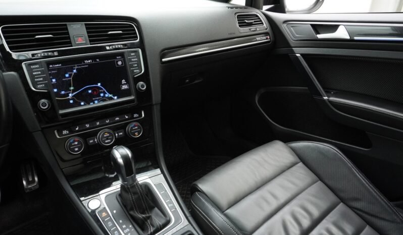 
Volkswagen Golf VII full									