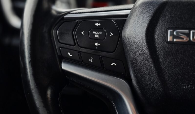 
Isuzu D-Max 1.9 D 163 ch 4×4 Automatique full									