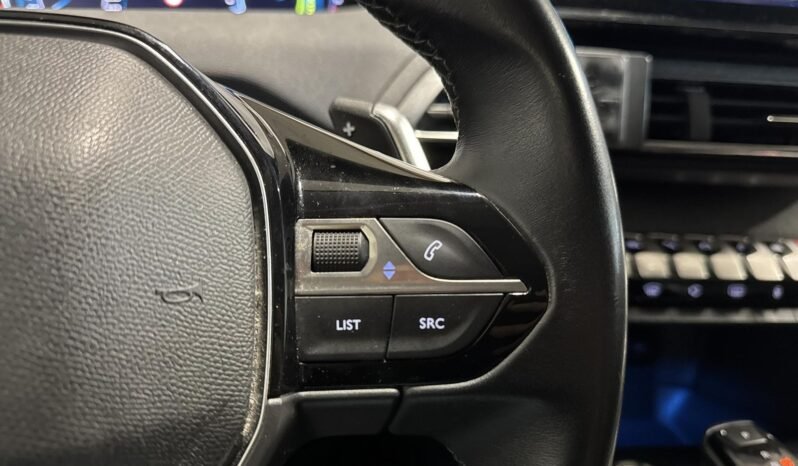 
Peugeot 3008 Allure Hybrid4 – 300 CH full									