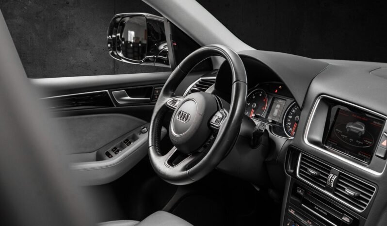 
Audi Q5 3.0 V6 TDI 258 ch Quattro S line full									