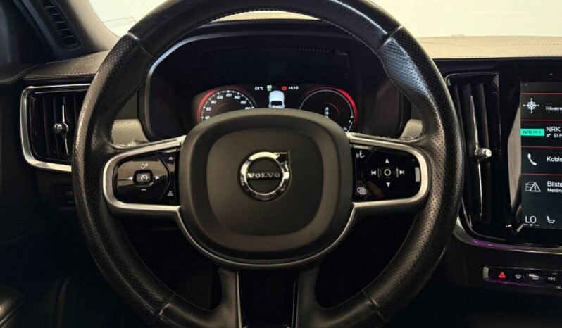 
Volvo V90 T8 Inscription AWD full									