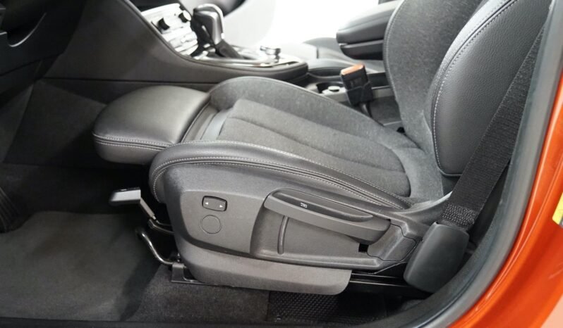 
BMW 225xe Sport Line full									