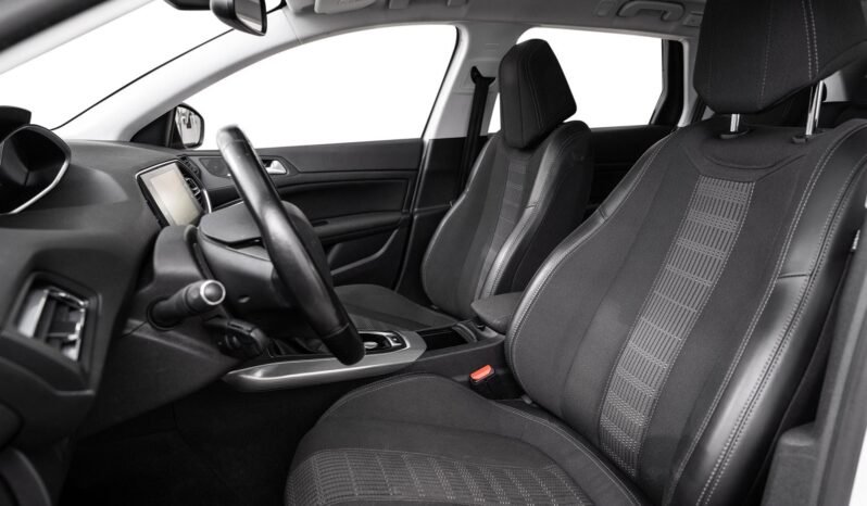 
Peugeot 308 full									