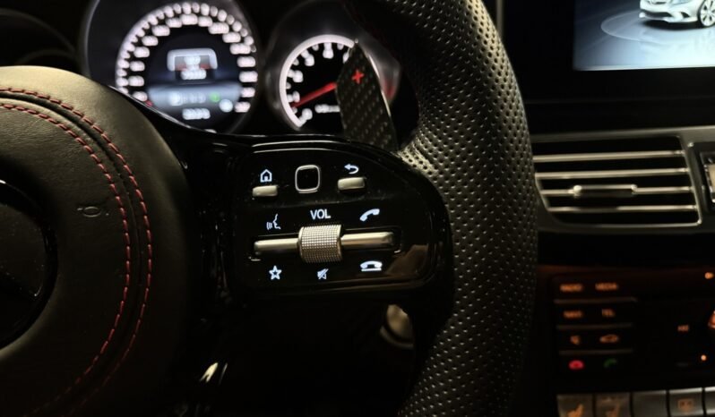 
Mercedes-Benz CLS 63 AMG 5.5 V8 Biturbo 4MATIC full									