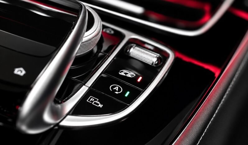 
Mercedes-Benz E 63 S AMG 4MATIC+ V8 full									