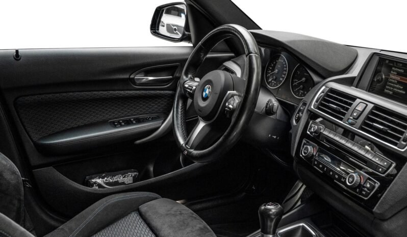 
BMW 118d 2 x M Sport full									