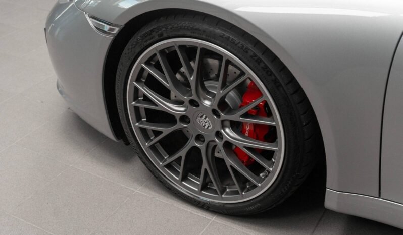 
Porsche 911 Carrera S (991.2) full									