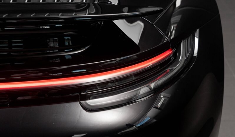 
Porsche 911 Turbo S (992) full									