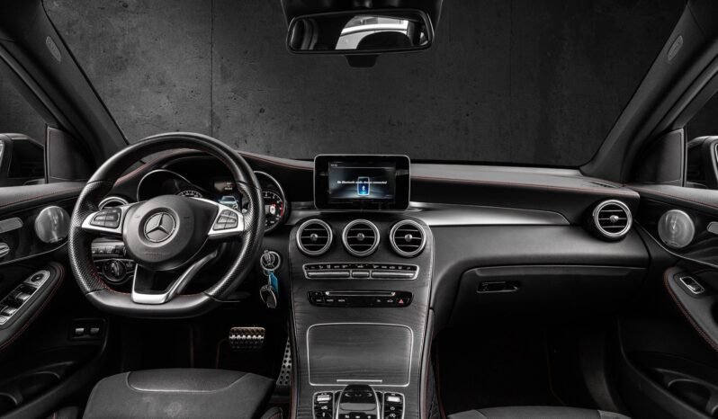 
Mercedes-Benz GLC 43 AMG 4MATIC full									