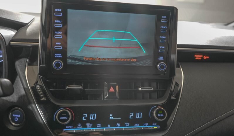 
Toyota Corolla Hybrid full									