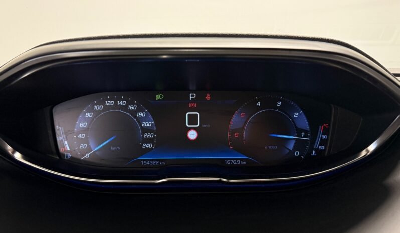 
Peugeot 3008 1.5 BlueHDi GT-Line full									