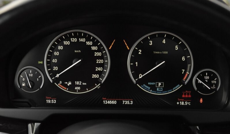 
BMW X5 xDrive40e M Sport full									