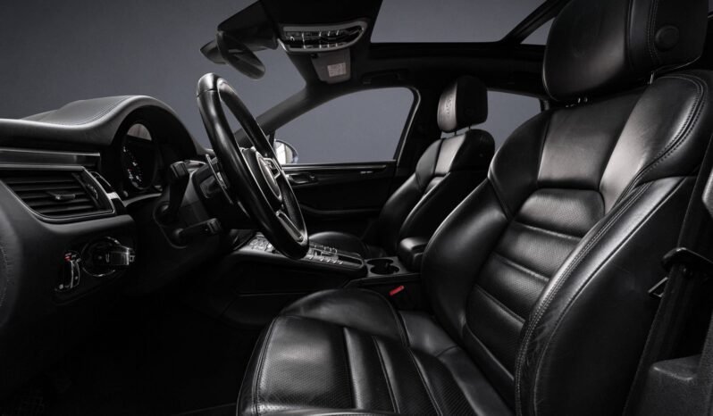
Porsche Macan S 3.0 V6 full									