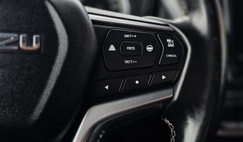 
Isuzu D-Max 1.9 D 163 ch 4×4 Automatique full									