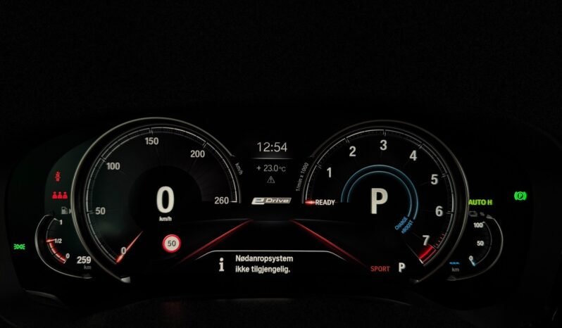
BMW Série 5 530e M Sport full									