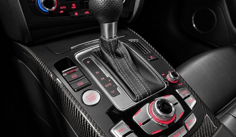 
di RS5 4.2 FSI V8 quattro full									
