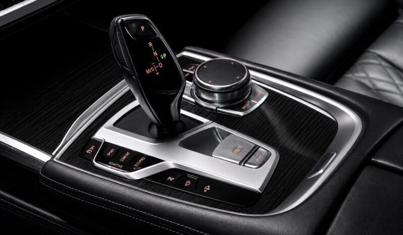
BMW Série 7 730d xDrive M-Sport – 265 CH full									