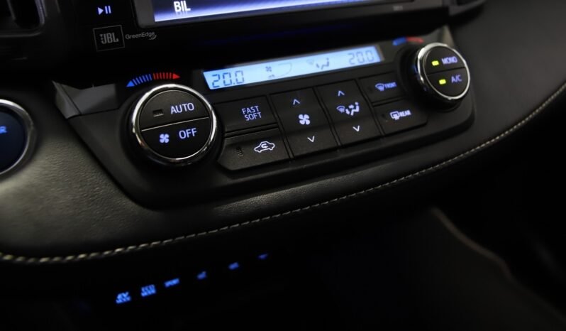 
Toyota RAV4 Hybrid AWD Exclusive full									