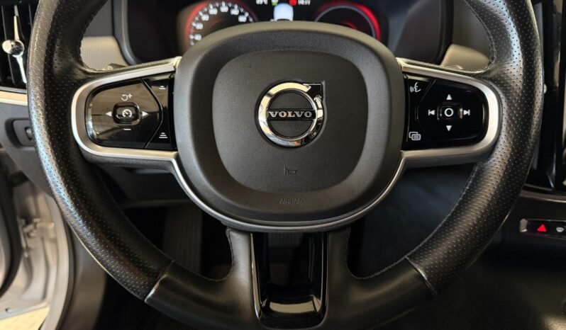 
Volvo V90 T8 Inscription AWD full									
