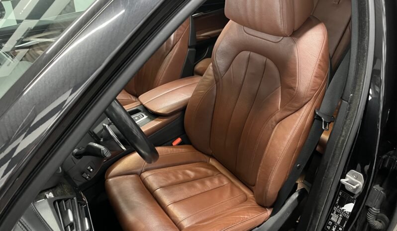 
BMW X6 xDrive30d M Sport full									