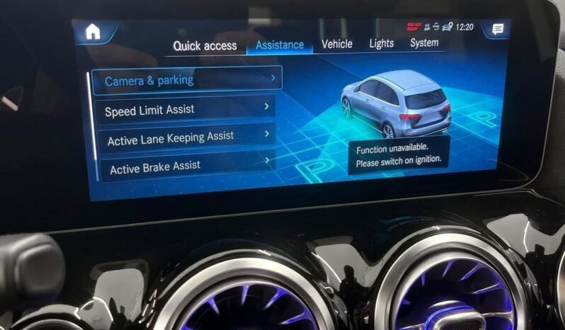 
Mercedes-Benz B180 AMG Line full									