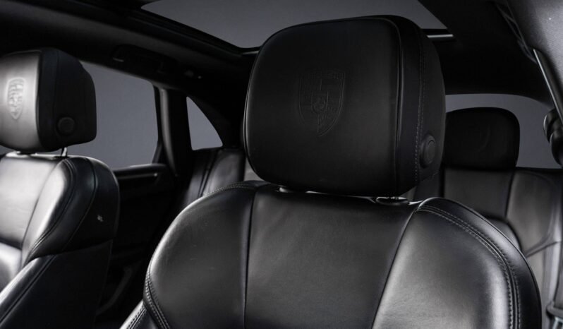 
Porsche Macan S 3.0 V6 full									