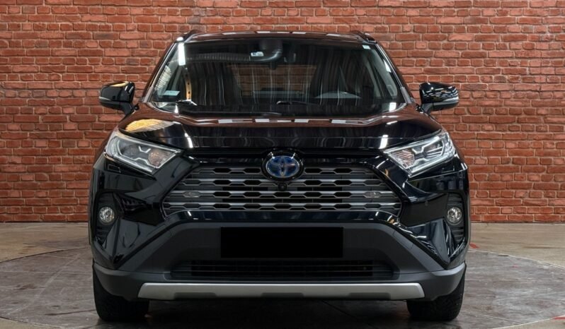 
Toyota RAV4 Executive Hybrid full									