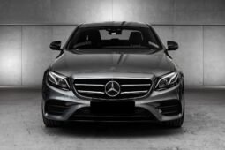 Mercedes-Benz E300 e AMG Line