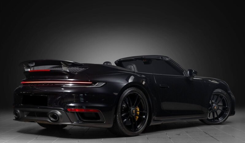 
Porsche 911 Turbo S (992) full									