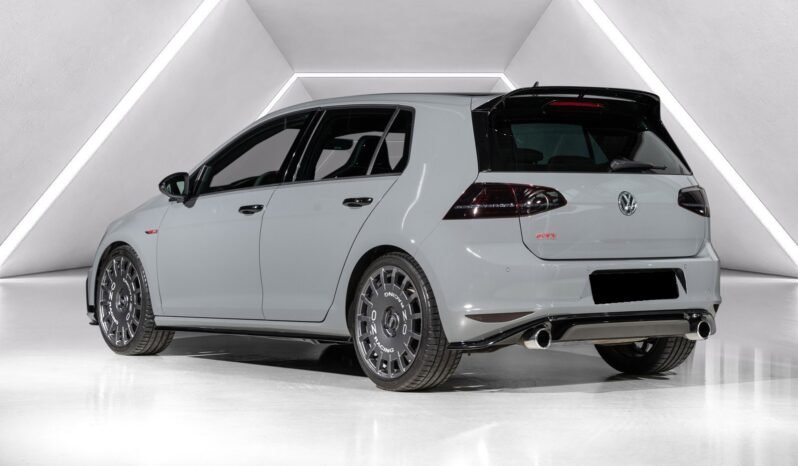 
Volkswagen Golf VII GTI 2.0 TSI Clubsport DSG full									