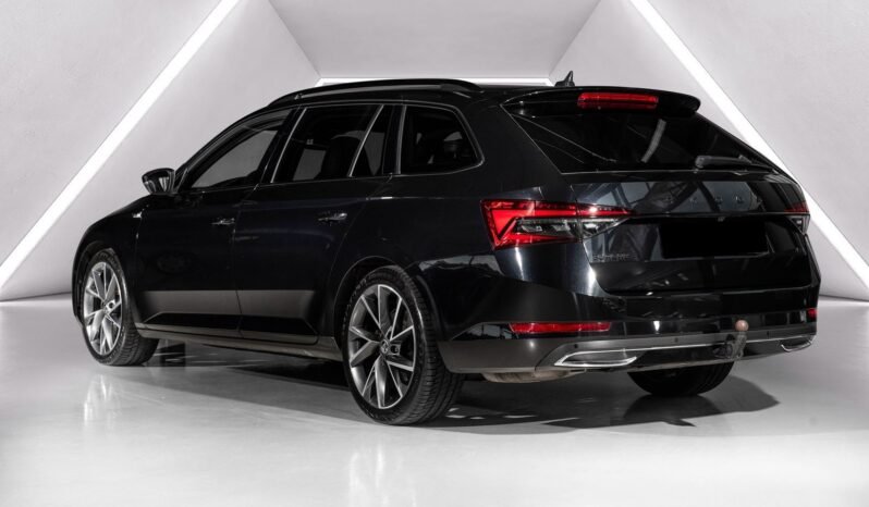 
Škoda Superb 2.0 TDI Sportline 4×4 DSG full									