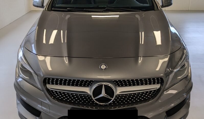 
Mercedes-Benz CLA 180 1.6 Turbo 122 ch full									