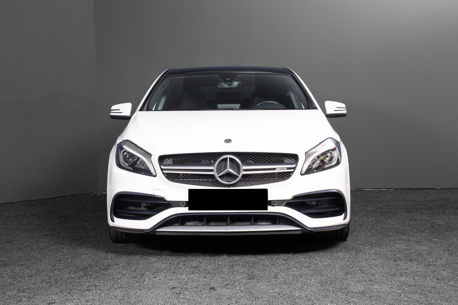 Mercedes-Benz A45 4MATIC AMG – 381 CH