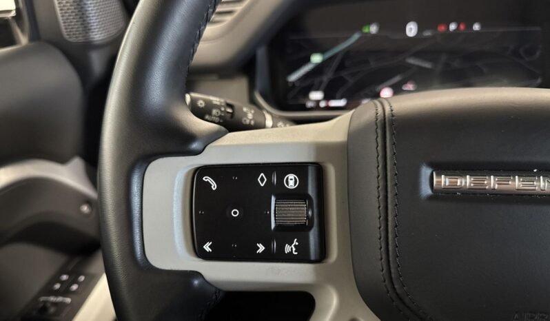 
Land Rover Defender 110 P400e full									