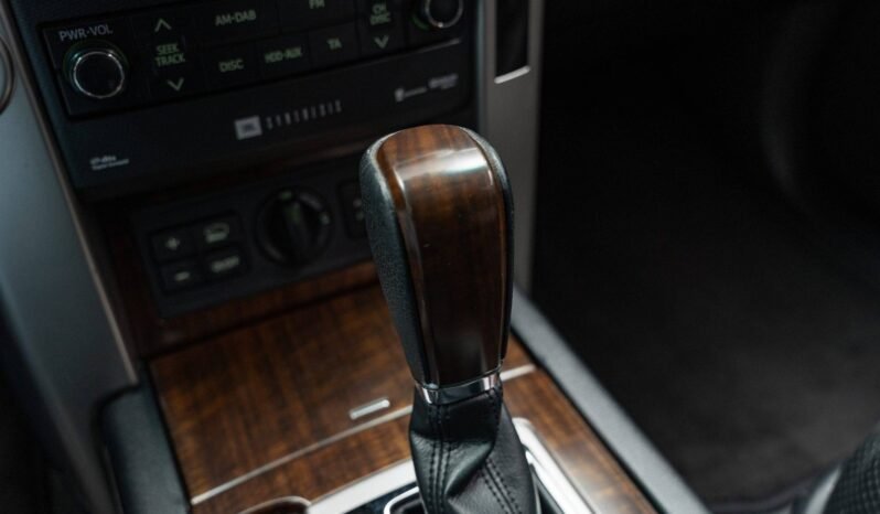 
Toyota Land Cruiser 3.0 D-4D VX-L full									