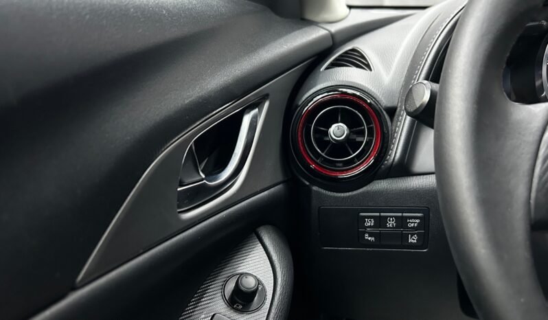 
Mazda CX-3 full									