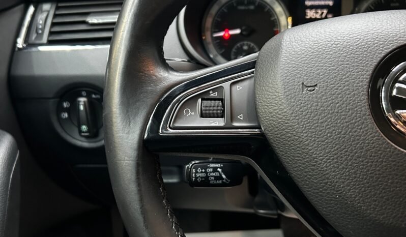 
Škoda Octavia 4×4 full									