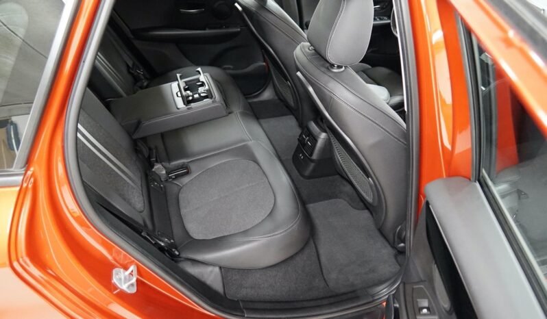 
BMW 225xe Sport Line full									