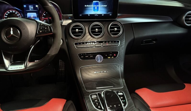 
Mercedes-Benz C 63 S AMG 4.0 V8 Biturbo 510 CH full									