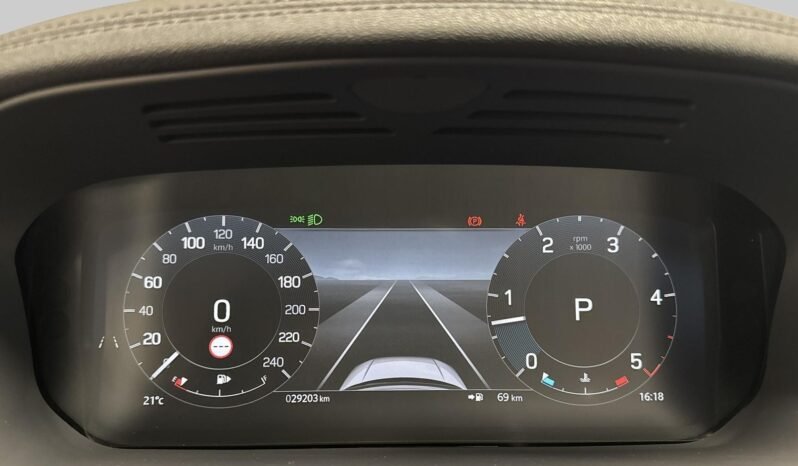 
Land Rover Discovery D300 MHEV full									