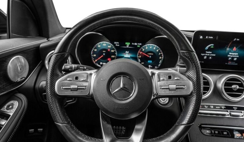 
Mercedes-Benz GLC 300 e 4MATIC AMG full									