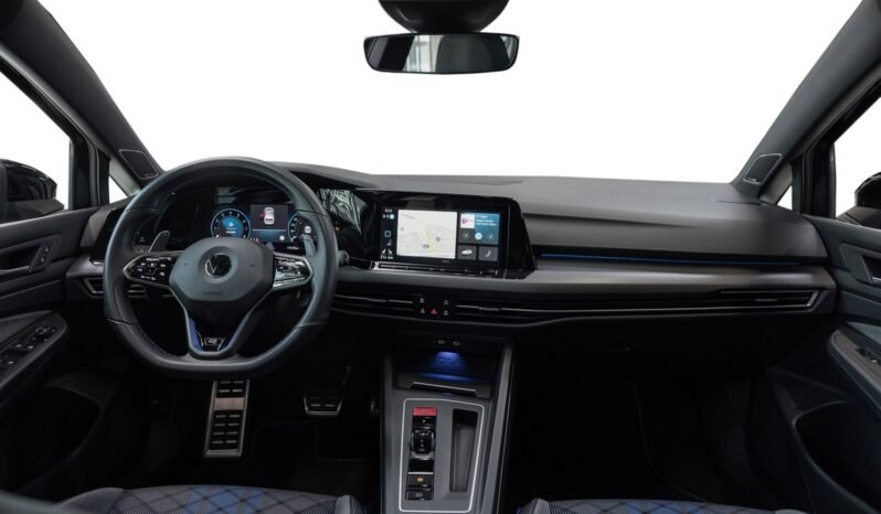 
Volkswagen Golf VIII R 2.0 TSI 4Motion DSG R Performance full									