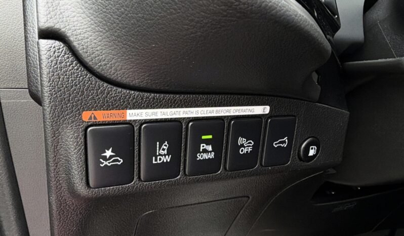 
Mitsubishi Outlander PHEV S-Edition S-AWC full									
