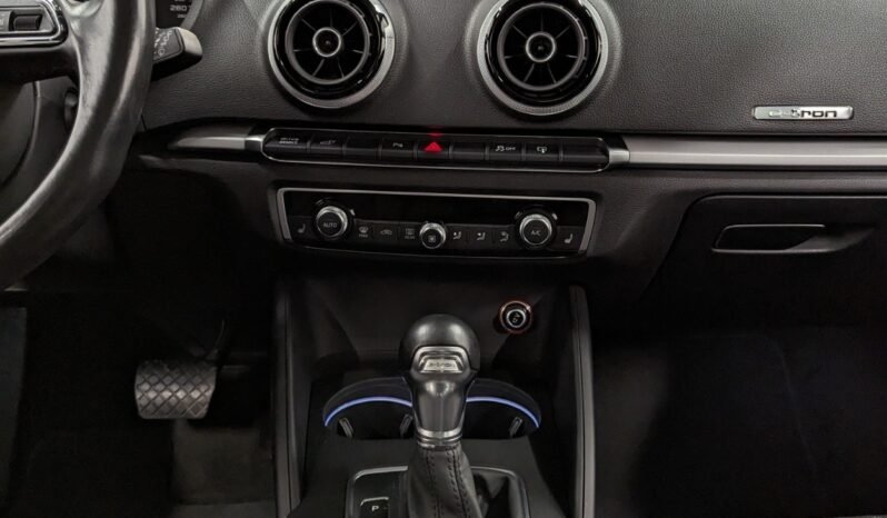 
Audi A3 Sportback e-tron full									