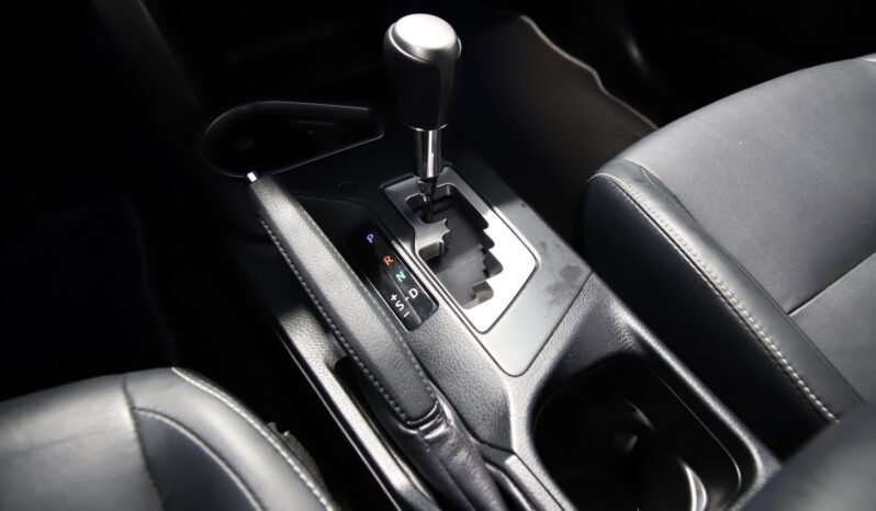 
Toyota RAV4 Hybrid AWD Exclusive full									