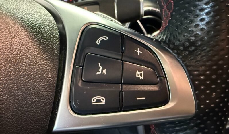 
Mercedes-Benz CLA 180 AMG full									