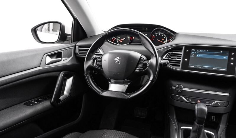 
Peugeot 308 full									