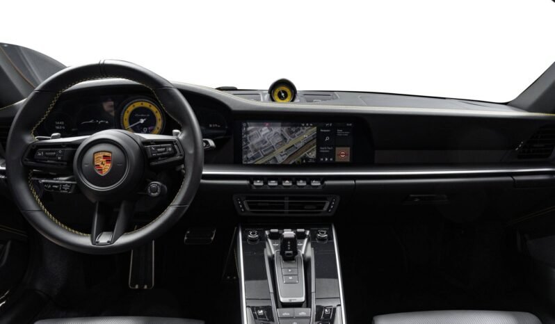 
Porsche 911 Turbo S (992) full									