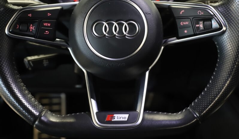
Audi TT Coupé 1.8 TFSI S line 180 CH full									